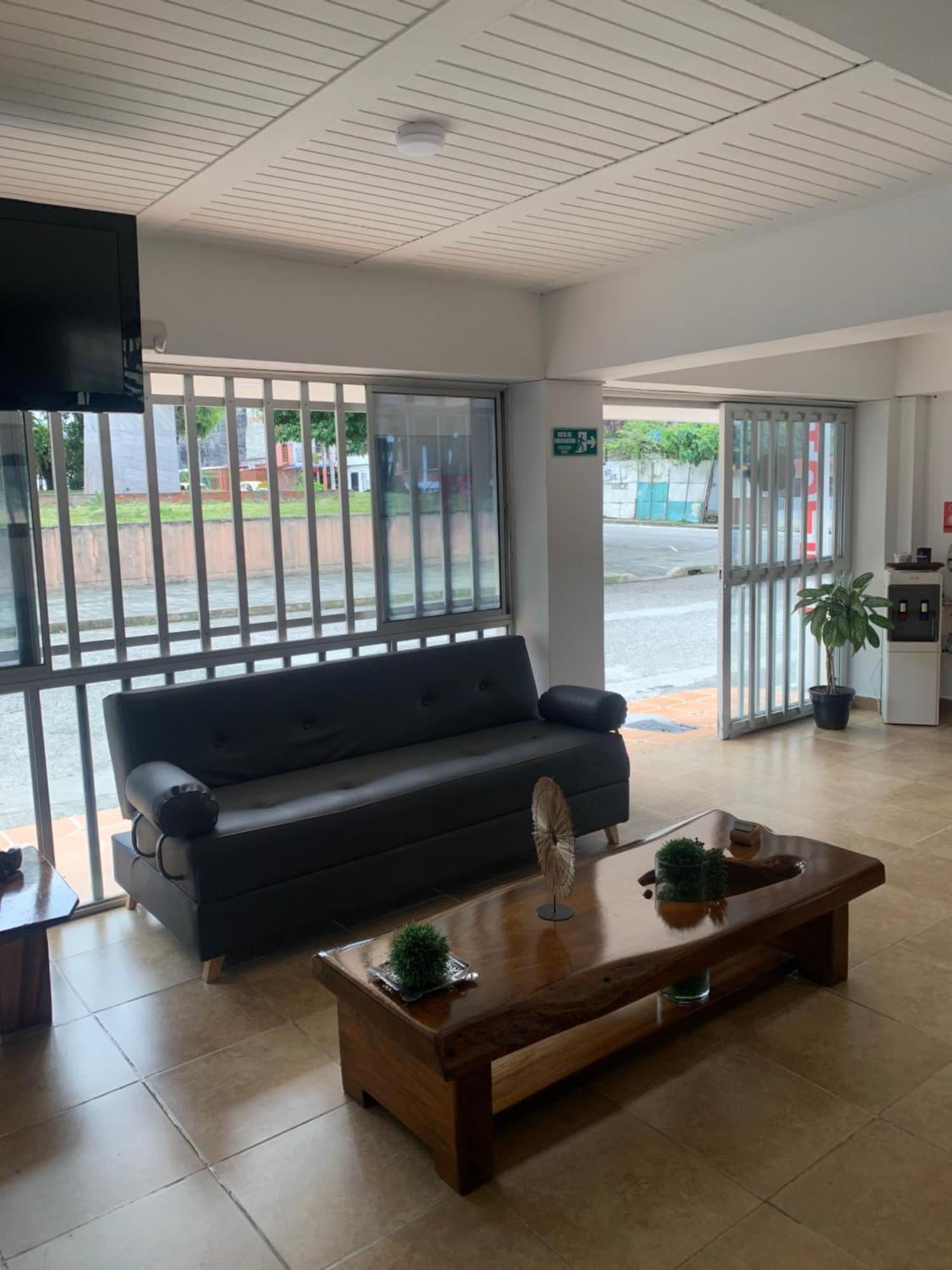 Hotel Lindbergh Quindio Armenia  Exterior photo